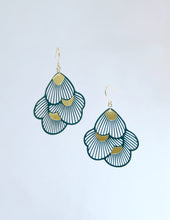 画像をギャラリービューアに読み込む, 【NEW】PJP-114 Bloom