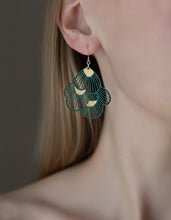 画像をギャラリービューアに読み込む, 【NEW】PJP-114 Bloom