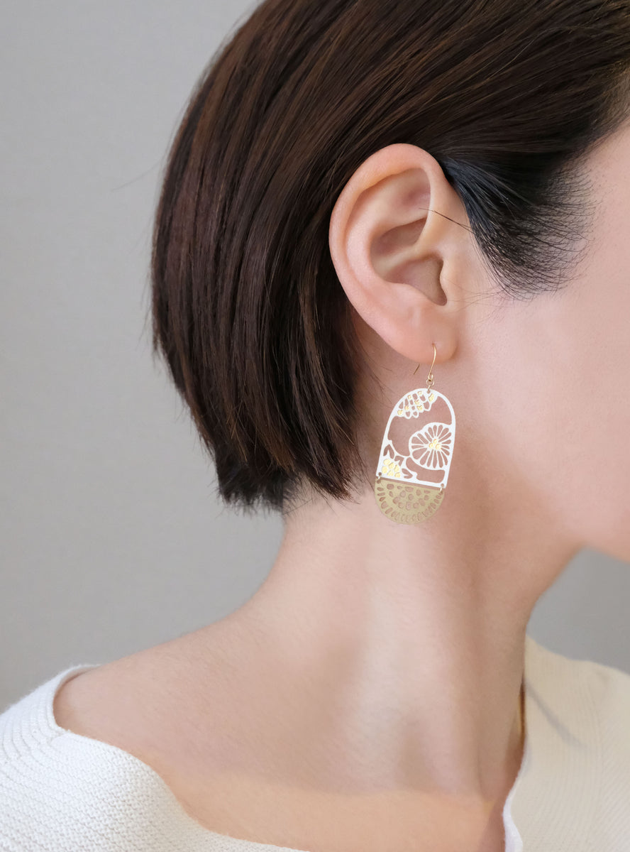 PHP-001 Kagetsu – Paper Jewelry_JAPAN