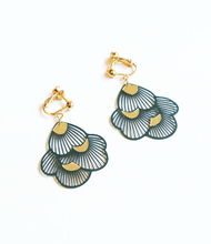 画像をギャラリービューアに読み込む, 【NEW】PJP-114　Bloom
